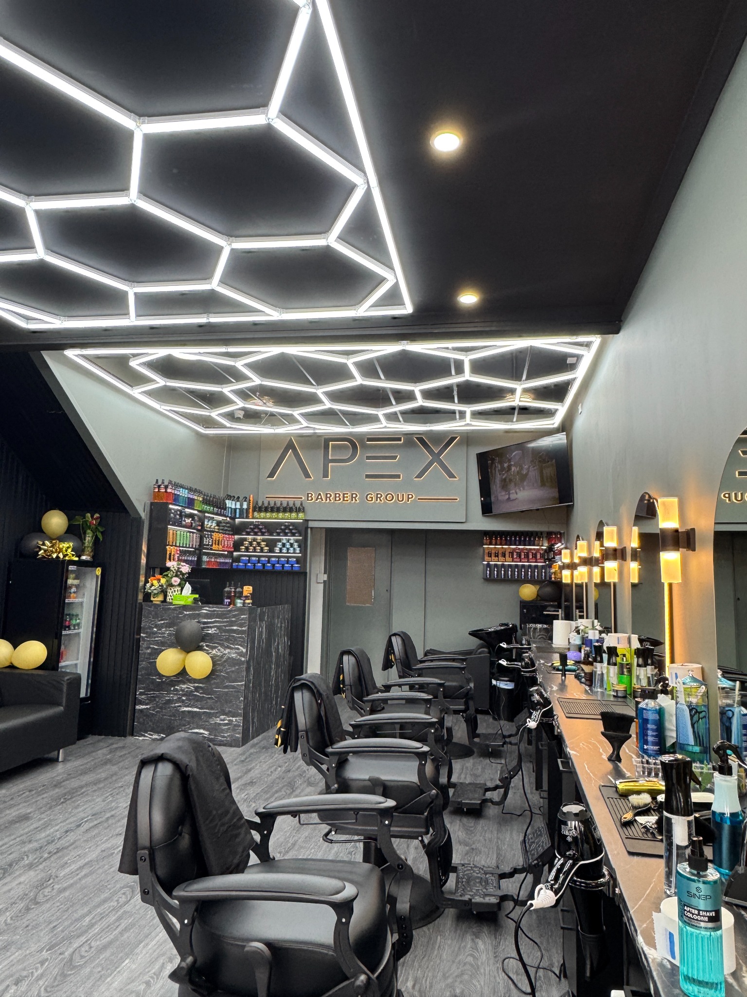 Apex Barber Group Hampton shop